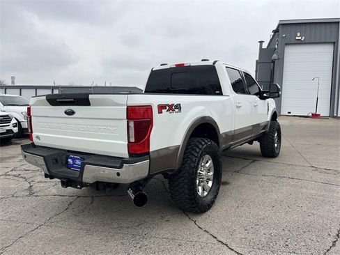 Used 2022 Ford F250 Lariat w/ Lariat Ultimate Package image 3