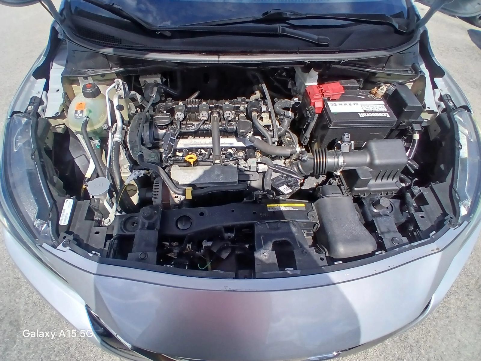 Used 2020 Nissan Versa SR w/ Convenience Package FWD image 21