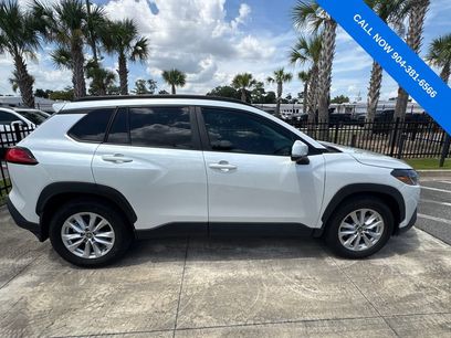 Used 2024 Toyota Corolla Cross LE w/ Moonroof Package