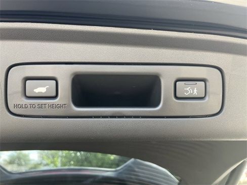 Used 2025 Acura ADX AWD image 34