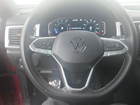Used 2022 Volkswagen Atlas Cross Sport SE image 38