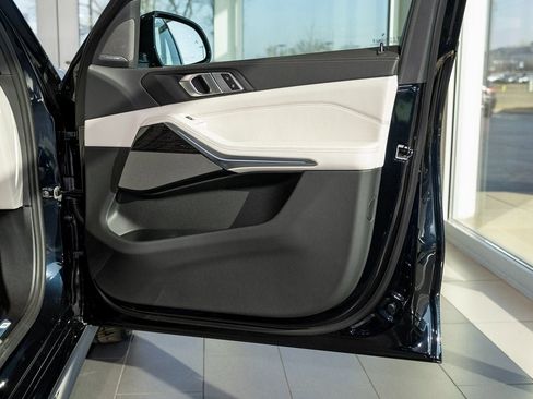 New 2026 BMW X5 xDrive50e w/ M Sport Package image 20