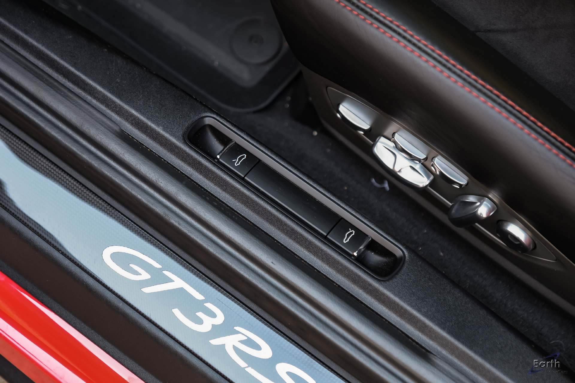 Used 2016 Porsche 911 GT3 RS RWD image 49