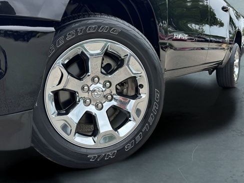 Used 2022 RAM 1500 Big Horn AWD/4WD image 2