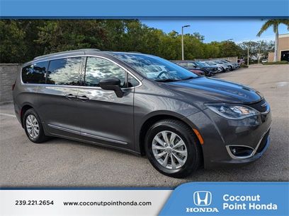 Used 2017 Chrysler Pacifica Touring-L