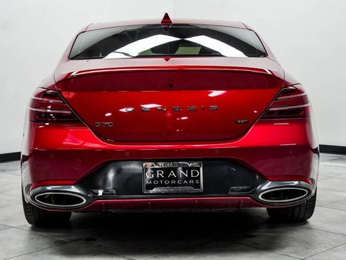 Used 2022 Genesis G70 3.3T image 9