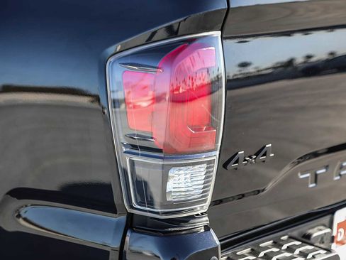 Certified 2019 Toyota Tacoma TRD Pro image 9