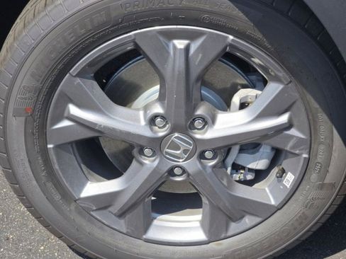 New 2026 Honda HR-V LX image 4