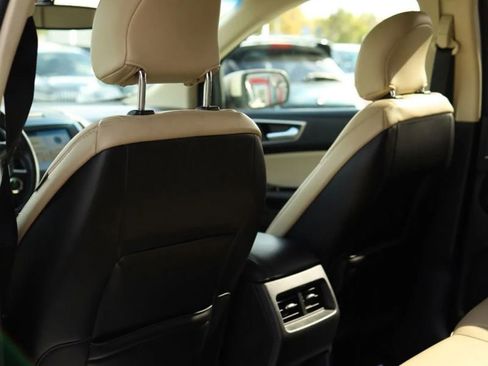 Used 2017 Ford Edge SEL w/ Equipment Group 201A image 36