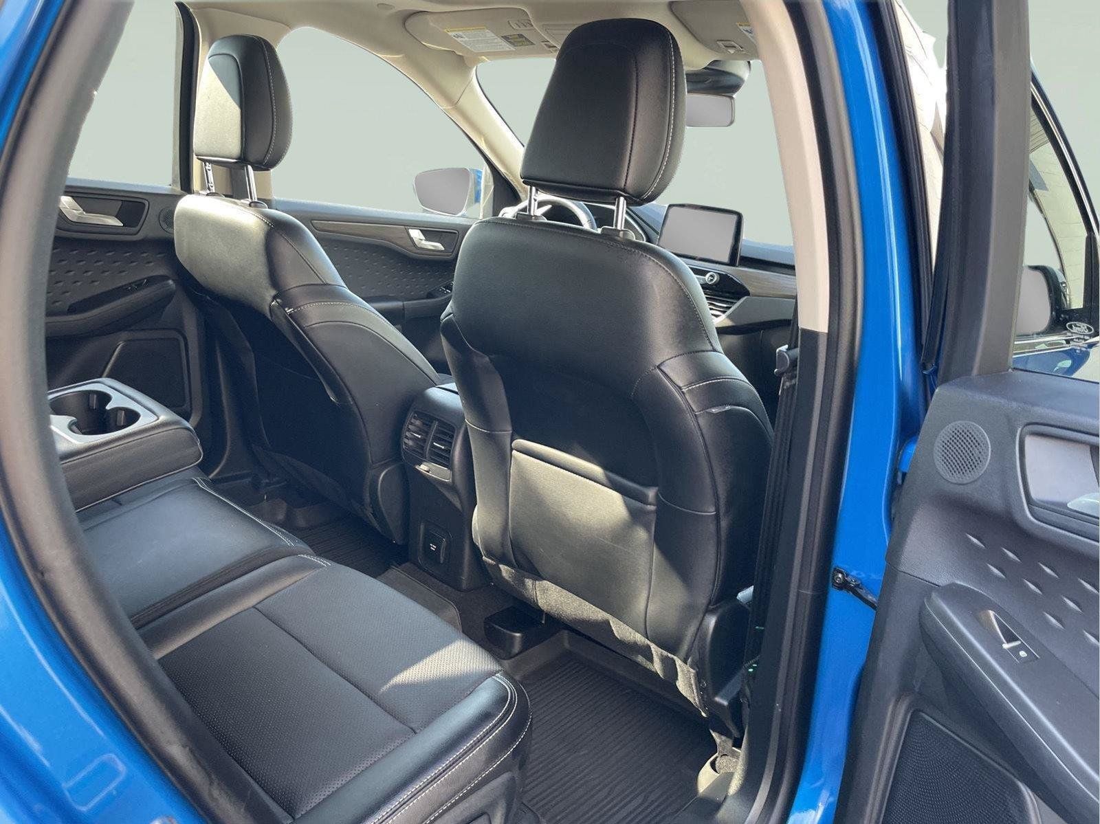 Used 2020 Ford Escape Titanium AWD/4WD image 20