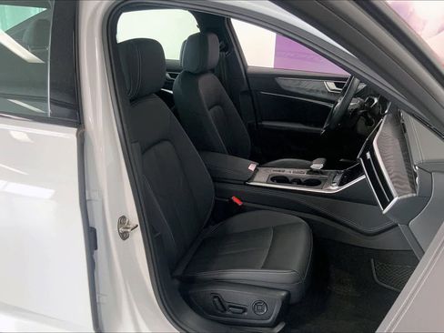 Used 2025 Audi A6 Premium Plus w/ Premium Plus Package image 12