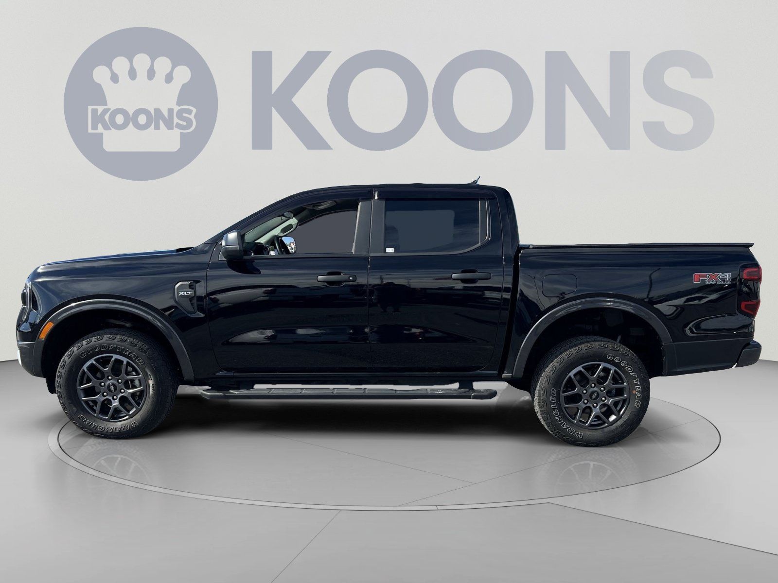 Used 2024 Ford Ranger XLT w/ FX4 Off-Road Package AWD/4WD image 2