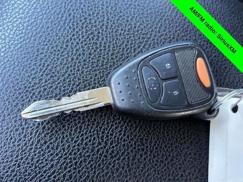 Used 2018 Jeep Wrangler Unlimited Sahara w/ Dual Top Group image 17