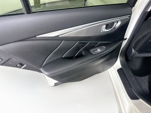 Used 2017 INFINITI Q50 2.0t RWD image 25