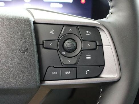 Certified 2026 Nissan Sentra SV w/ SV Convenience Package FWD image 25