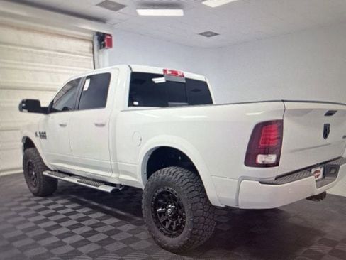 Used 2018 RAM 2500 Laramie w/ Sport Appearance Group AWD/4WD image 10