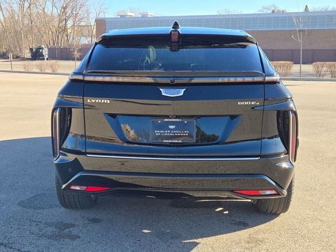 New 2026 Cadillac Lyriq Premium Luxury image 15