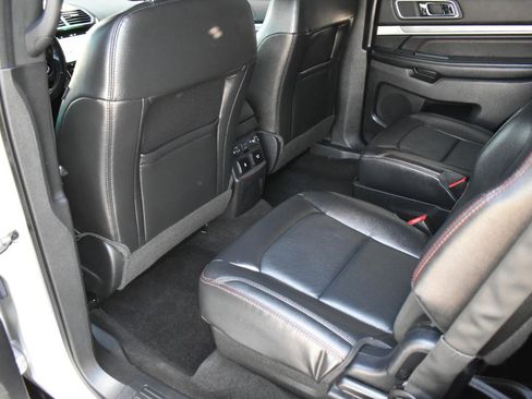 Used 2017 Ford Explorer Sport w/ Equipment Group 401A image 27