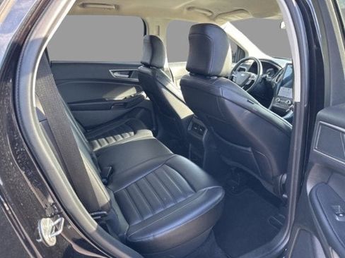 Used 2024 Ford Edge SEL image 10