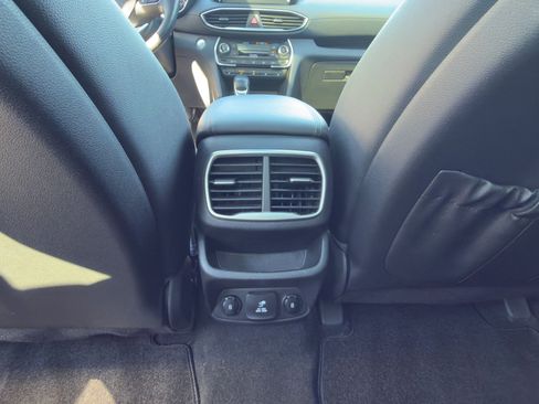 Used 2019 Hyundai Santa Fe Ultimate image 15