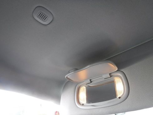 Certified 2020 Chrysler Voyager L image 30