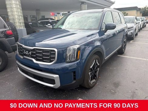 Used 2025 Kia Telluride S FWD image 1
