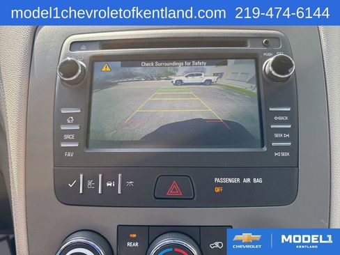 Used 2017 Chevrolet Traverse LS FWD image 21
