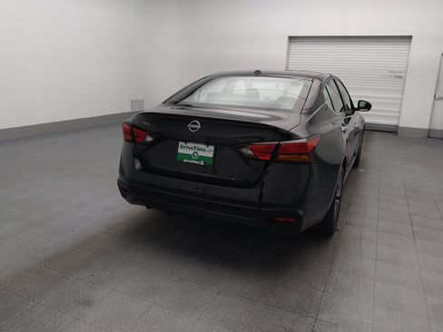 Used 2025 Nissan Altima 2.5 SV FWD image 7
