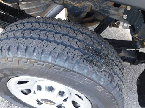 Used 2021 Chevrolet Silverado 3500 W/T w/ WT Fleet Convenience Package image 4