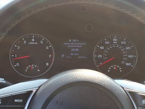 Used 2022 Kia Seltos S FWD image 26