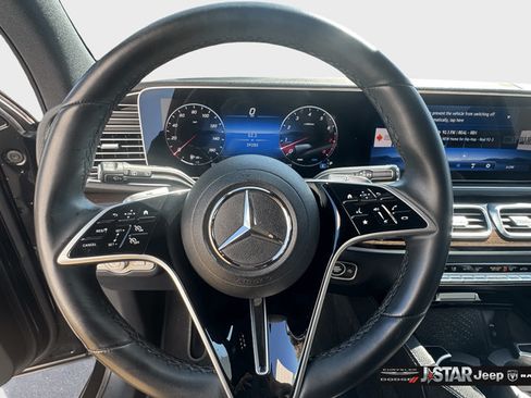 Used 2024 Mercedes-Benz GLE 450 4MATIC image 12