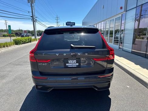 Certified 2025 Volvo XC60 B5 Plus AWD/4WD image 4