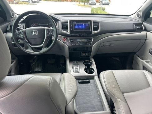 Used 2020 Honda Ridgeline RTL image 10
