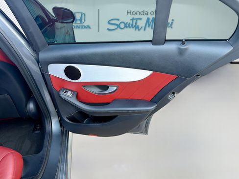 Used 2019 Mercedes-Benz C 300 Sedan image 30