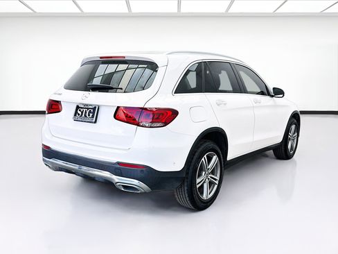 Used 2021 Mercedes-Benz GLC 300 image 4