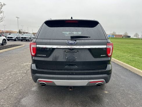 Used 2017 Ford Explorer Limited image 9