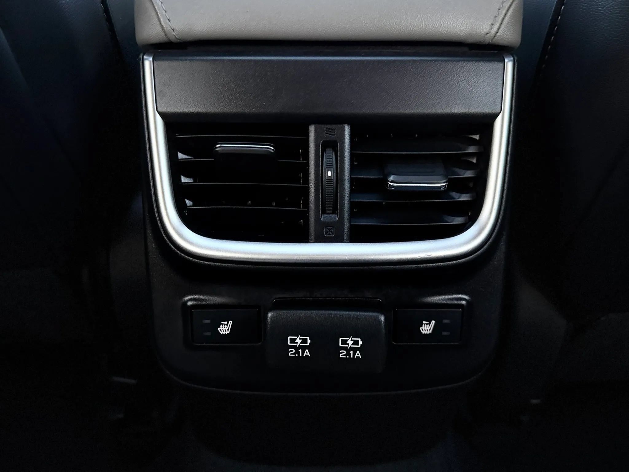 Used 2021 Subaru Outback Limited AWD/4WD image 26