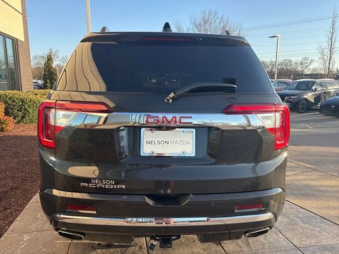 Used 2020 GMC Acadia Denali w/ Technology Package image 4