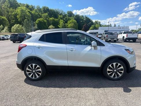 Used 2022 Buick Encore Preferred w/ Safety Package AWD/4WD image 6