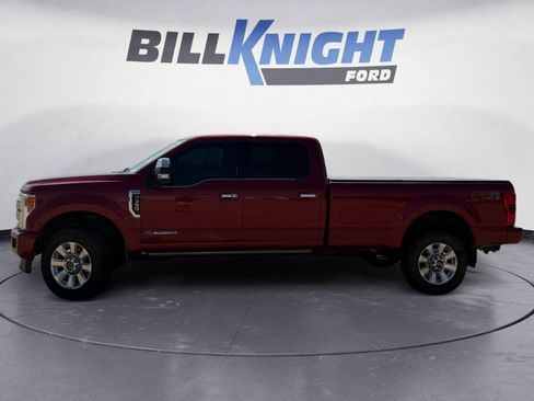 Used 2018 Ford F350 Platinum w/ Platinum Ultimate Package AWD/4WD image 2