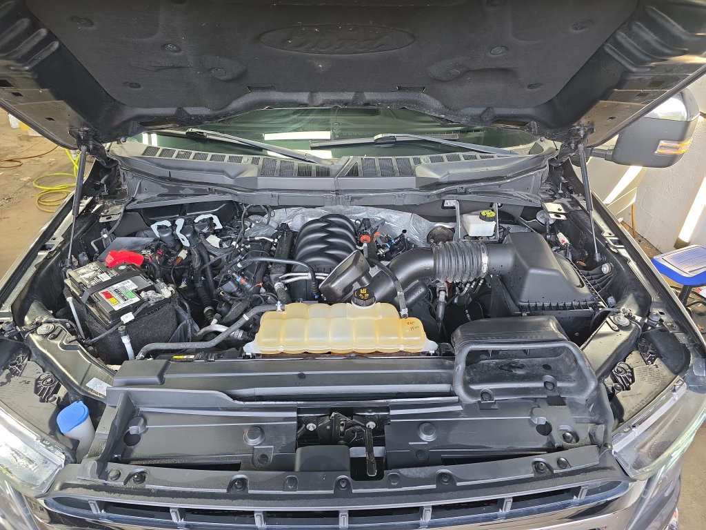 Used 2021 Ford F150 Lariat AWD/4WD image 32