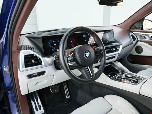 Used 2023 BMW XM AWD/4WD image 17