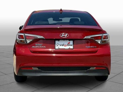 Used 2016 Hyundai Sonata SE image 5