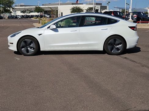 Used 2020 Tesla Model 3 Standard Range Plus RWD image 8
