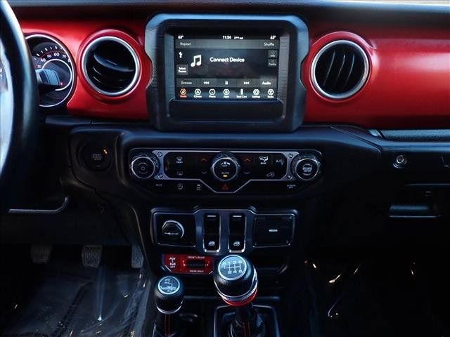 Used 2018 Jeep Wrangler Rubicon AWD/4WD image 15