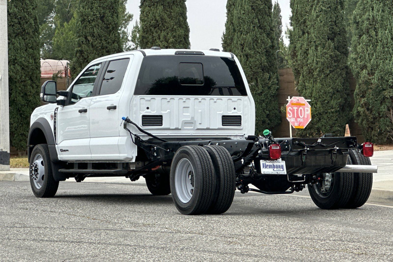 New 2026 Ford F450 XL w/ XL Chrome Package RWD image 6