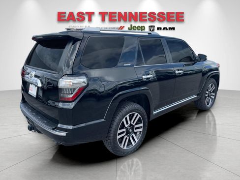 Used 2023 Toyota 4Runner Limited AWD/4WD image 3