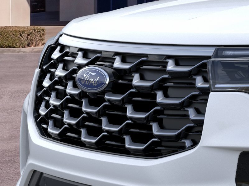 New 2026 Ford Explorer Platinum w/ LUX Leather Package AWD/4WD image 17