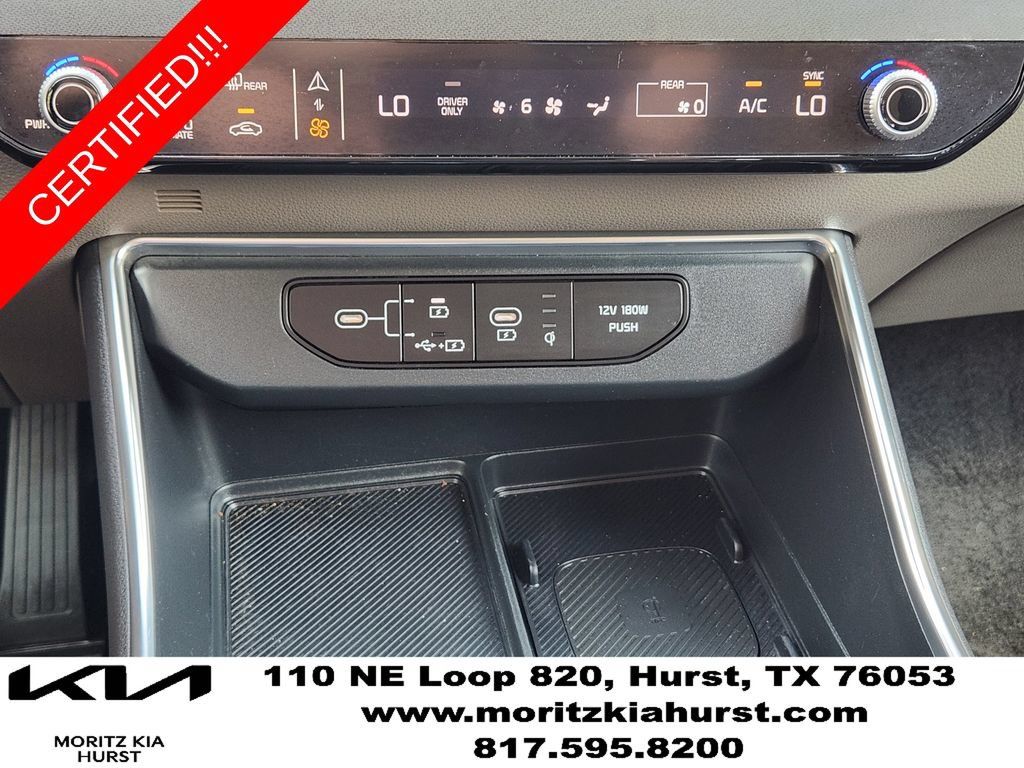 Certified 2025 Kia Carnival SX FWD image 21