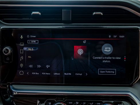 Used 2025 GMC Sierra 2500 Denali Ultimate image 25